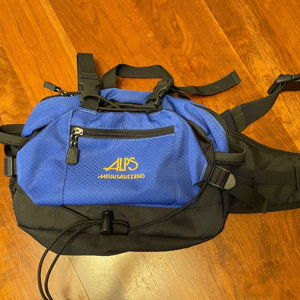 ALPS Mountaineering Fanny Pack Waist Bag Blue